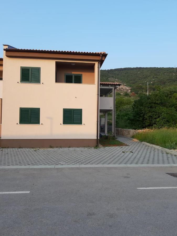 Apartmani Matea Cres Exterior foto